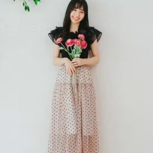 ドットレースロングスカート